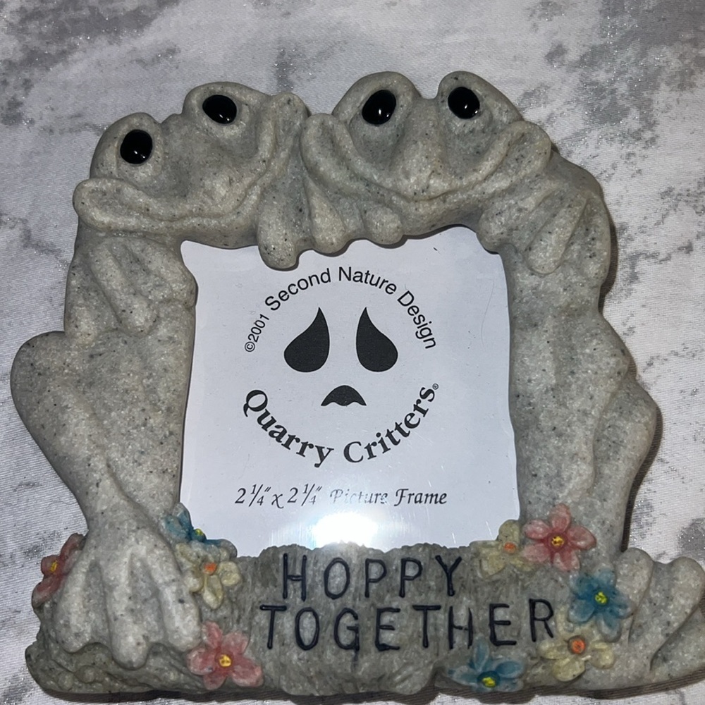 Second Nature Design Quarry Critters Hoppy Together Frog Frame 2001 - Picture 3 of 3